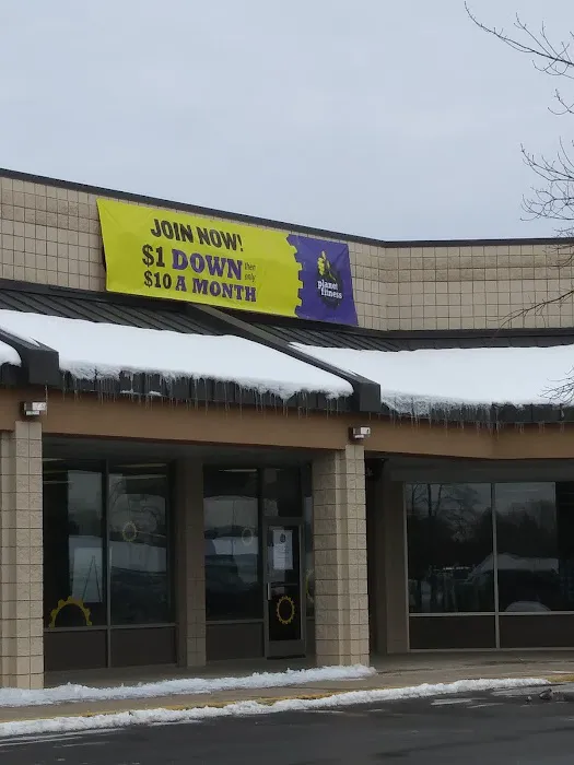 Planet Fitness Picture 6