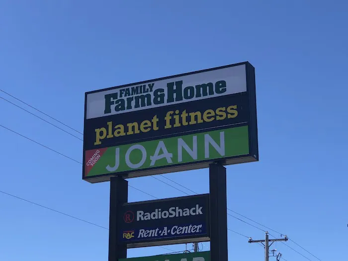 Planet Fitness Picture 4