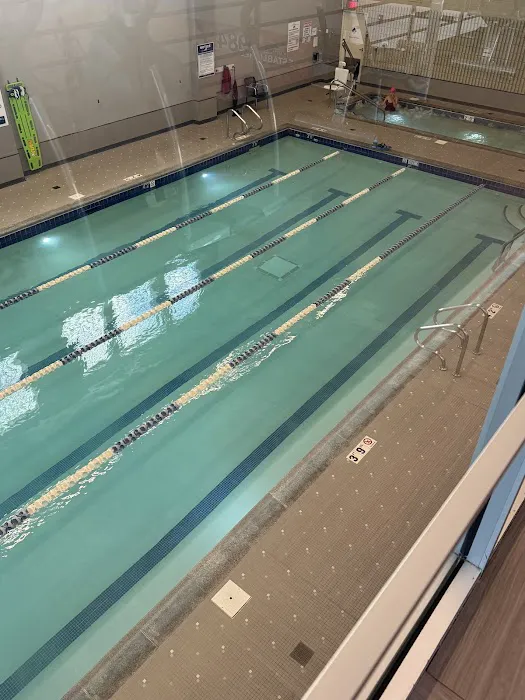 LA Fitness Picture 5