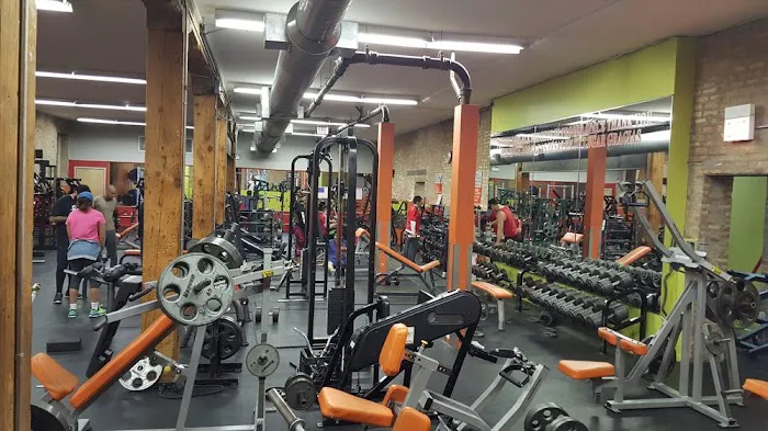 Pilsen's Gym Inc Picture 5