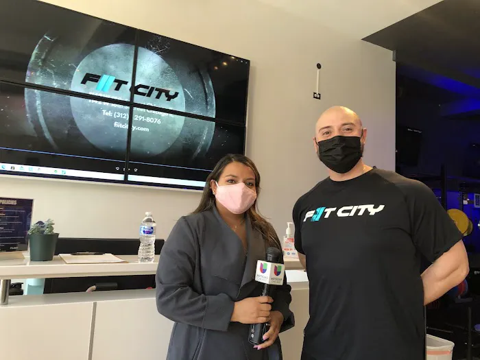 FIIT CITY Pilsen Picture 2