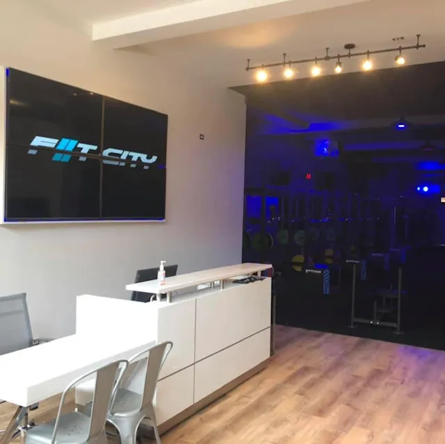 FIIT CITY Pilsen Picture 7