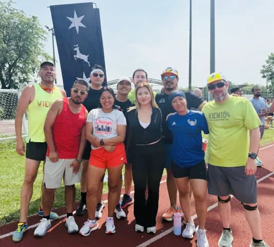 Viento - Little Village Runners Club Picture 3