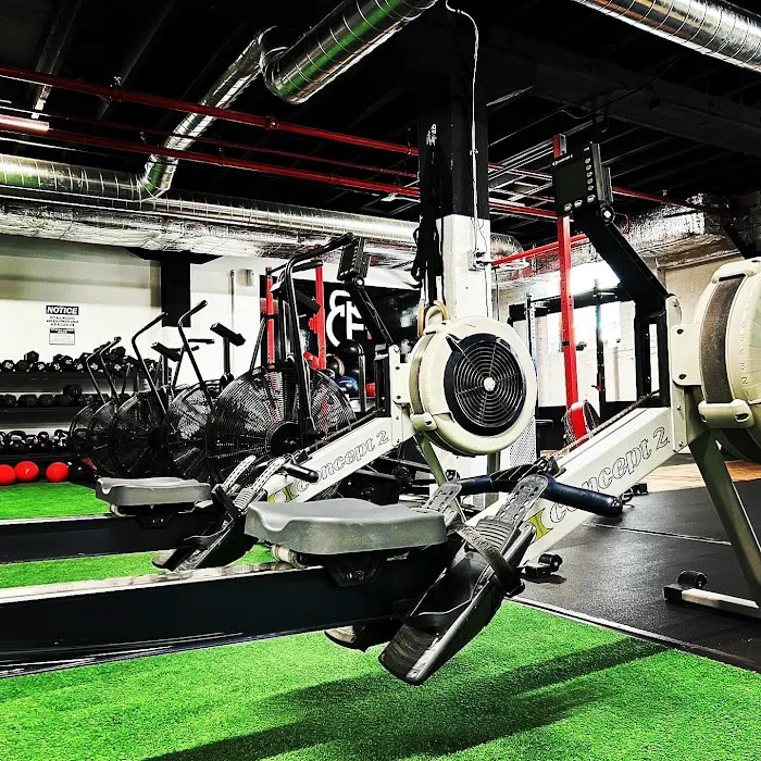 LIFT HOUSE GYM Picture 9