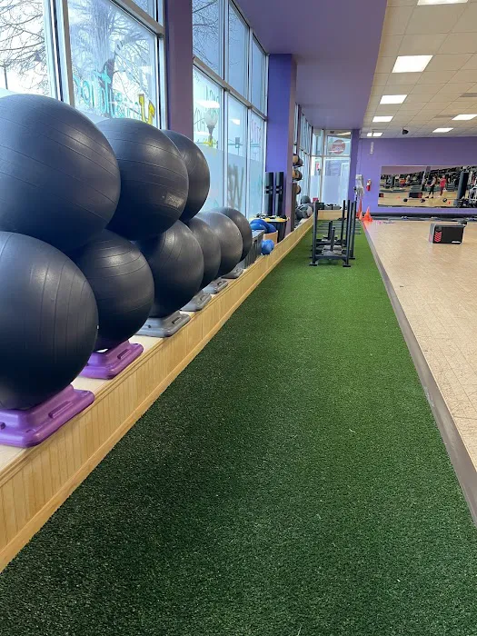 W3Body, A Women's Gym- Berwyn Picture 4