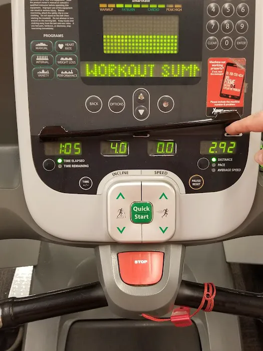 LA Fitness Picture 4