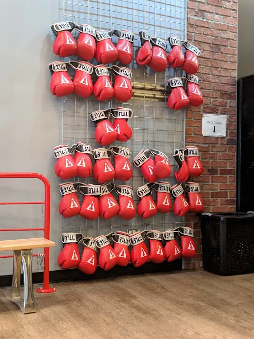 TITLE Boxing Club Chicago South Loop Picture 1