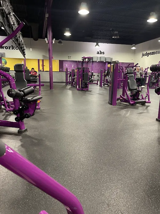 Planet Fitness Picture 5