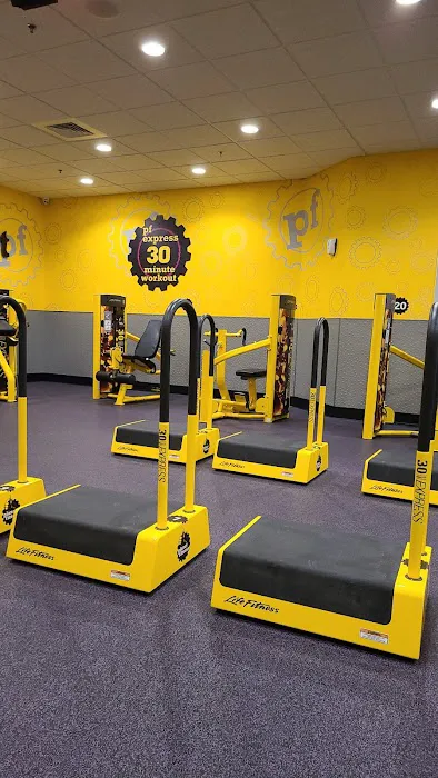 Planet Fitness Picture 2
