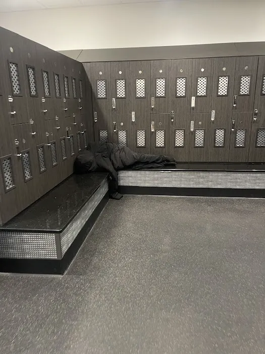 Planet Fitness Picture 9