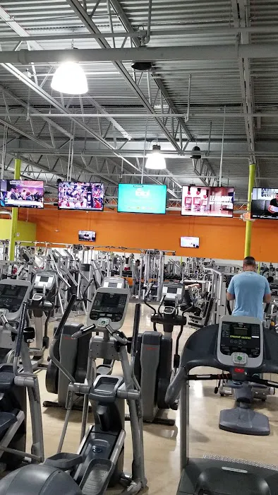 CFX Crest Hill Picture 3