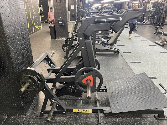 Chicago Sports & Fitness Club Picture 5