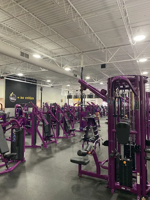 Planet Fitness Picture 4