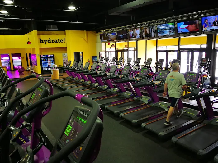 Planet Fitness Picture 2