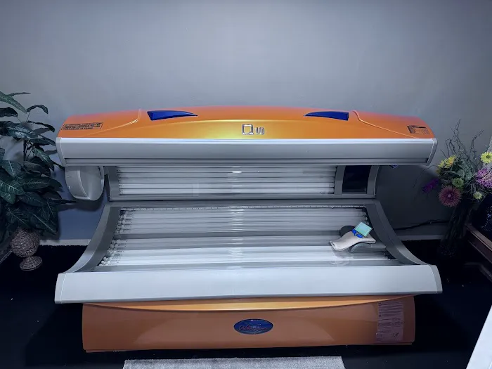 Menard County Fitness and Tanning LLC Picture 9