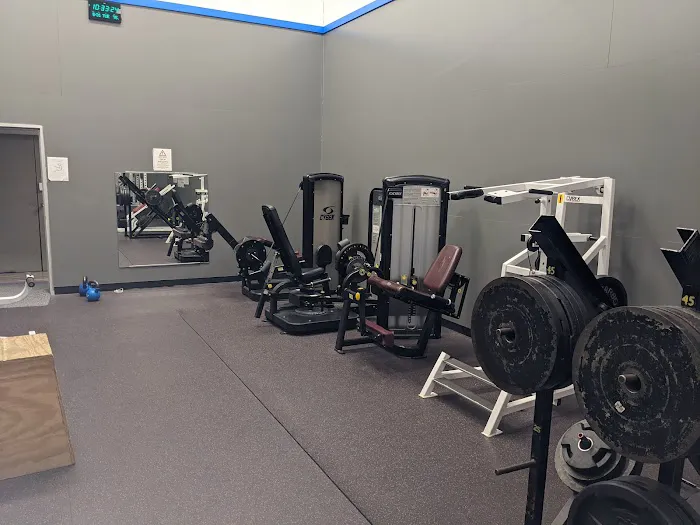 MAC Fitness Center & Golf Range Picture 3