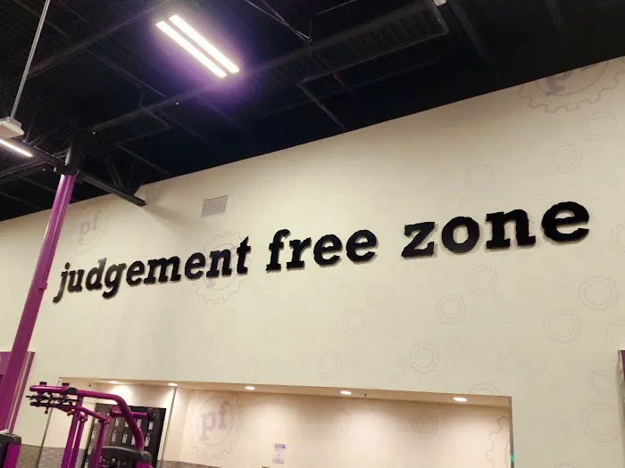 Planet Fitness Picture 5