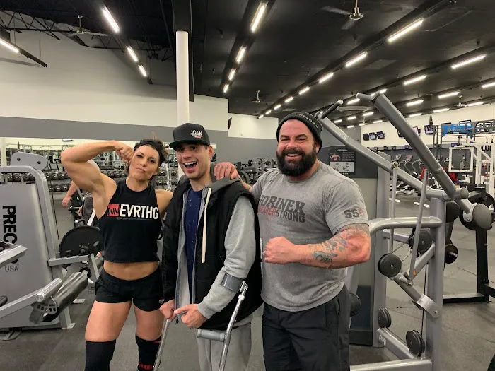 Macomb Athletic Club - MAC Gym Picture 10