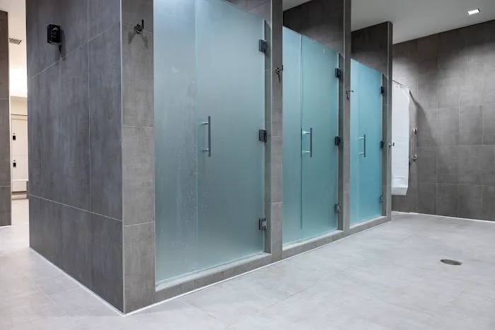 Powerhouse Gym Partridge Creek Mall Picture 5