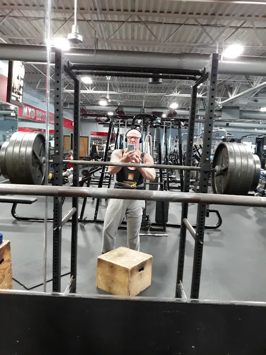 Powerhouse Gym Clinton Township 24/7 Picture 6