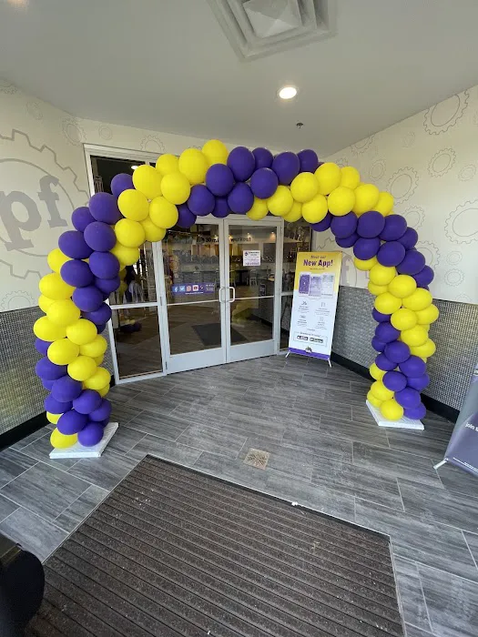 Planet Fitness Picture 8