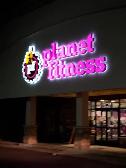 Planet Fitness Picture 4