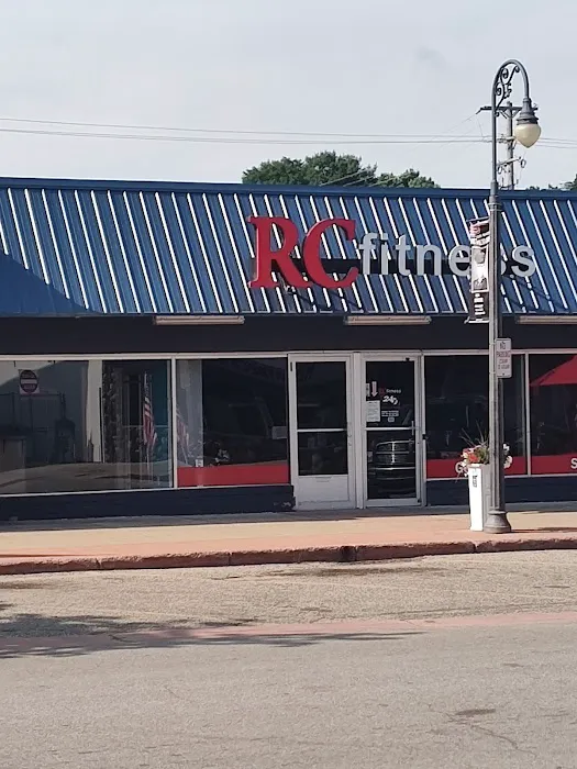 RC Fitness And Tanning Picture 1