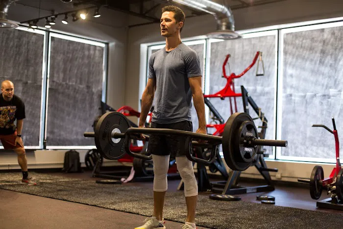 STRIVE VILLAGE - WESTERN SPRINGS Picture 7