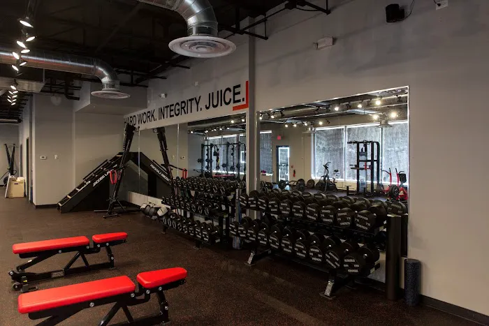 STRIVE VILLAGE - WESTERN SPRINGS Picture 9