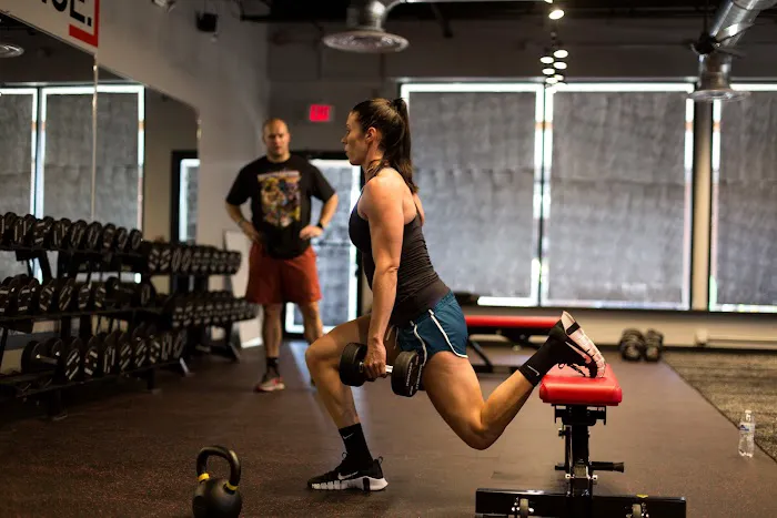 STRIVE VILLAGE - WESTERN SPRINGS Picture 4