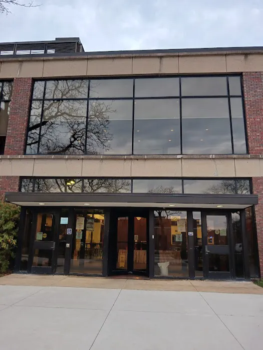 UIC Sports & Fitness Center Picture 9