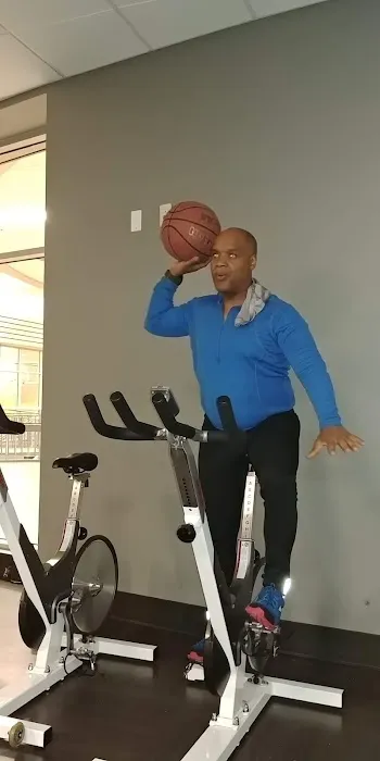 LA Fitness Picture 5