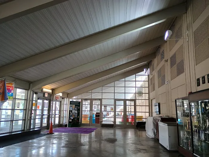 Homan Square Fitness Center Picture 2