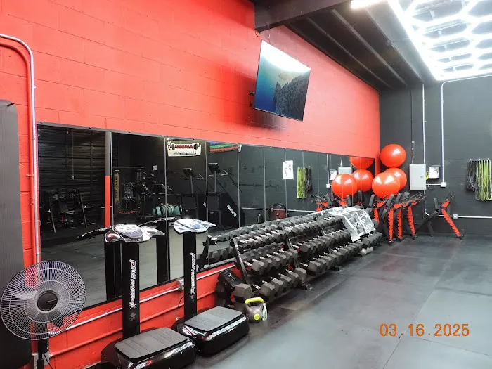 AnthonyB Health and Fitness Picture 4