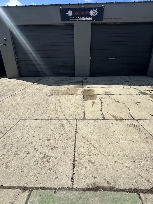 AnthonyB Health and Fitness Picture 10