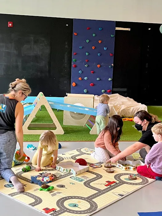 the treehouse 🌳 Picture 4