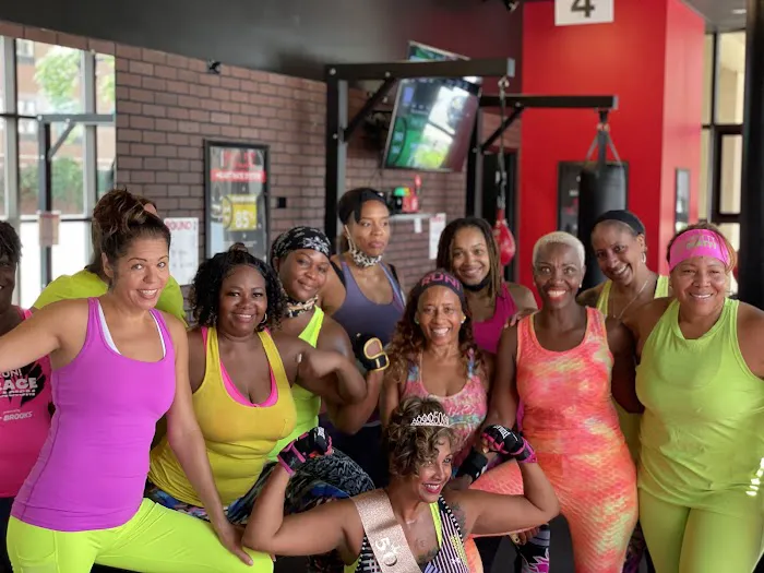 9Round Kickboxing Fitness Picture 6