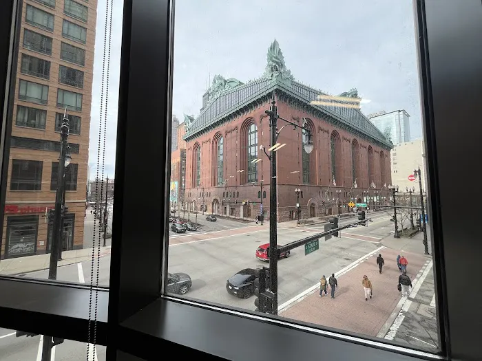 Planet Fitness Picture 9