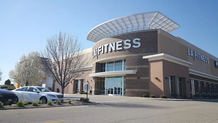 LA Fitness Picture 1