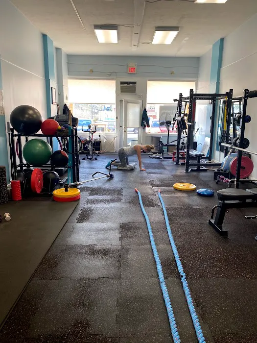 Legendary Fitness, LLC Picture 1