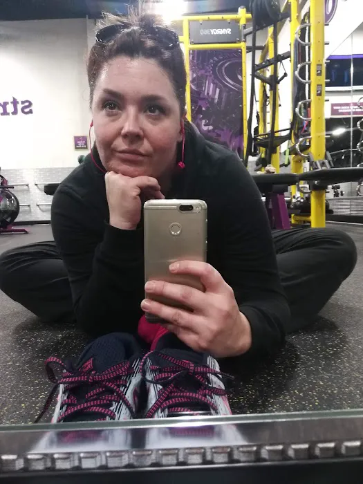 Planet Fitness Picture 10