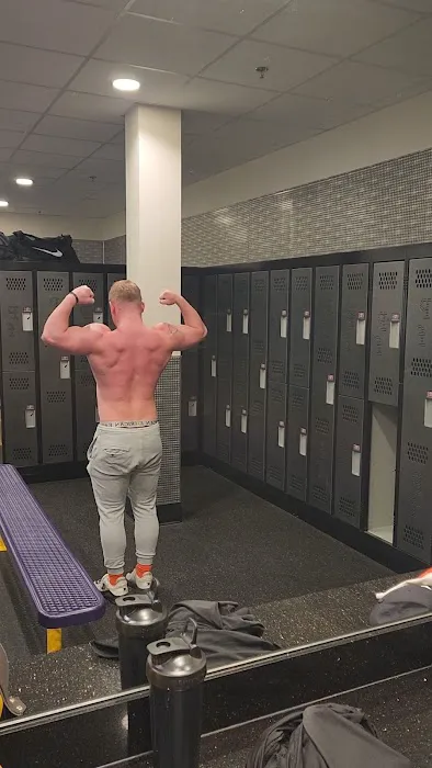 Planet Fitness Picture 5