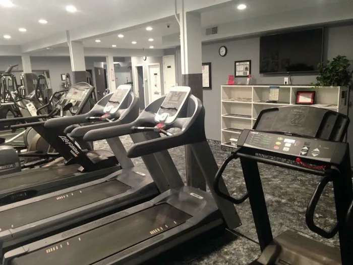 Mattoon 24 Hour Gym Picture 1