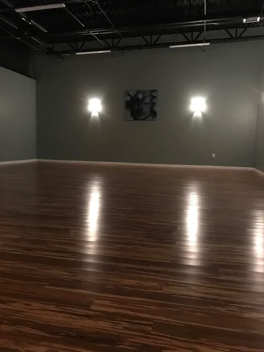 UpDog Yoga Sterling Heights Picture 7