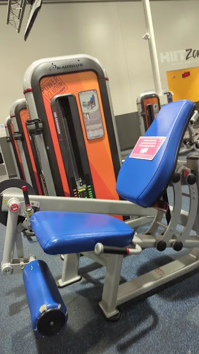 Crunch Fitness - Clinton Township Picture 9