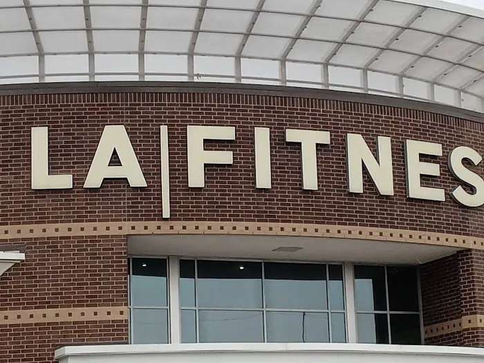 LA Fitness Picture 2