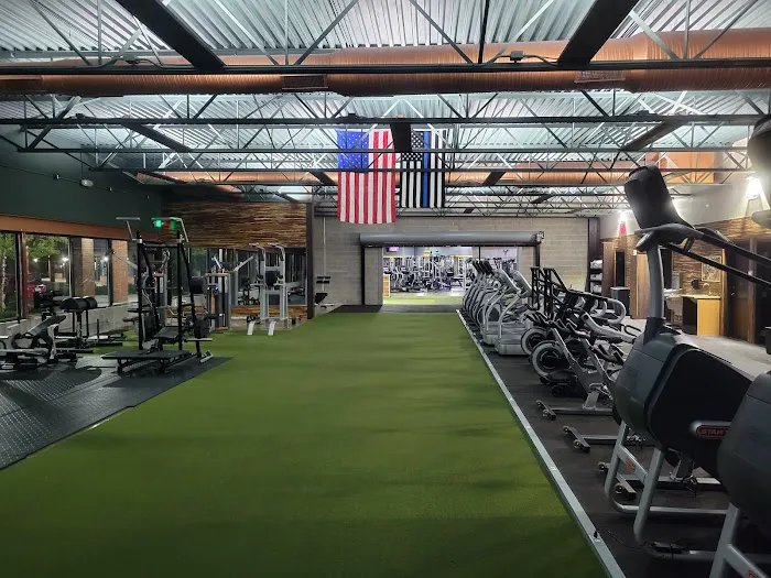 M Fitness Club Picture 2