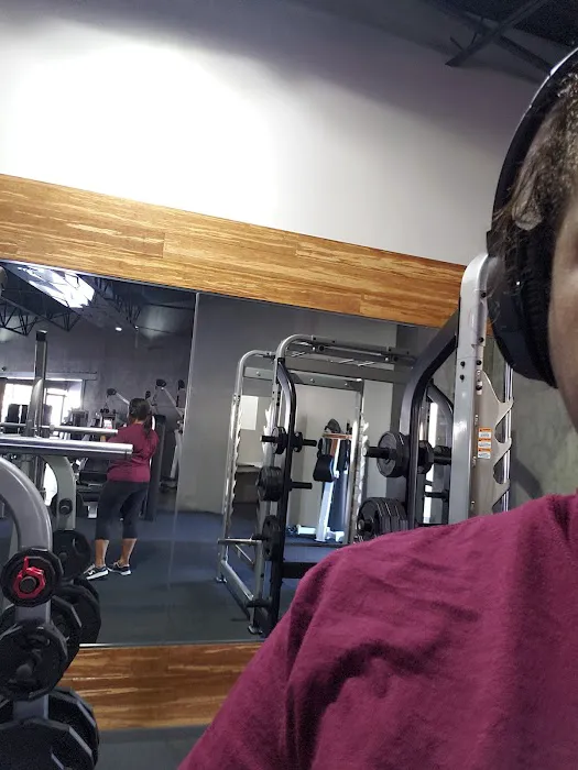 M Fitness Club Picture 9