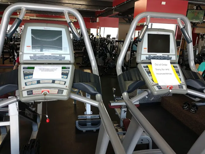 Powerhouse Gym 24/7 Picture 5