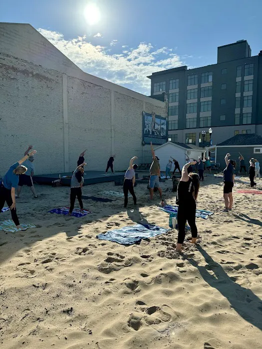 Jazzercise Muskegon (MKG) at Ivy Rehab Picture 9